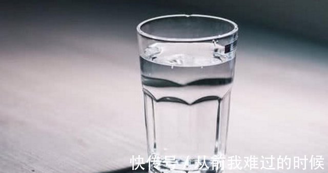 身体|起床之后不要空腹喝水，对身体太不好了，很多人不了解