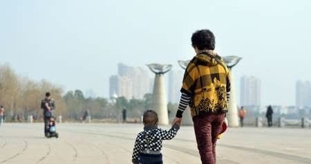 追问|孩子问:妈妈,你会死吗?不同妈妈的回答,会给孩子不一样的一生