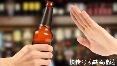 咸菜|饭桌上2物,已被世卫组织拉入黑名单,劝告:为了肝健康,需忌口