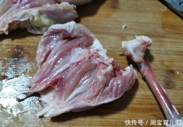  自制|自制骨肉相连，味道不比外卖差！