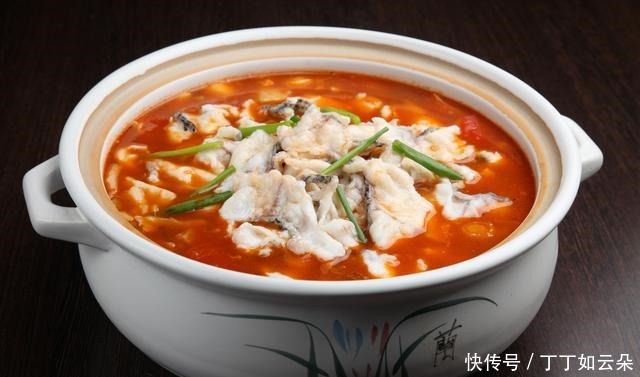 畜肉不如禽肉,禽肉不如鱼肉鱼肉要这样做,才会鲜、嫩、滑