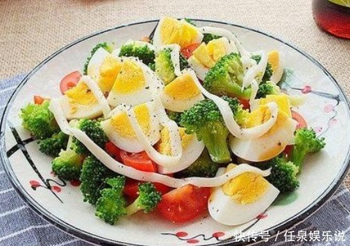 食物补充剂|有肿瘤的人怎么吃饭搞清3点再吃,不然就是“养”肿瘤