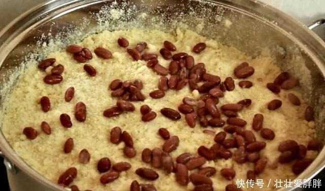 做法|快过年了,教你在家蒸年糕,香甜软糯,口感筋道,寓意步步高升