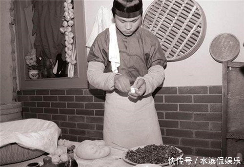 高贵友|一个包子35元,一碟花生米58元,162岁的狗不理,如今成了人不理