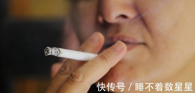 肩膀疼痛|35岁男子右肩疼痛诊出肝癌，后悔大哭，可能“3件事”没忍住
