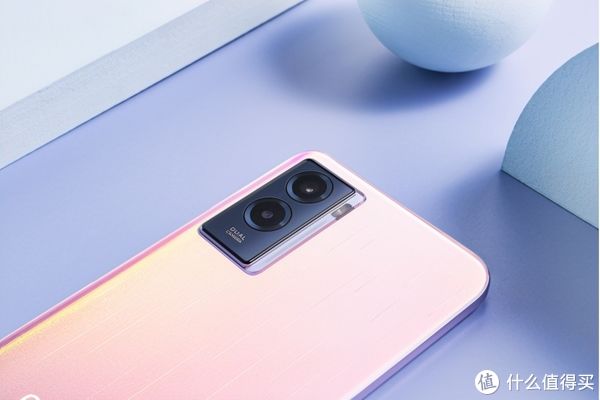 音量|1399元起，vivo Y55s凭6000mAh大电池成新续航标杆