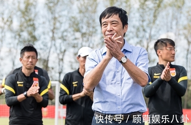 内幕|记者曝光国足选帅内幕!李铁不是陈戌源定的,斯科拉里意向最大