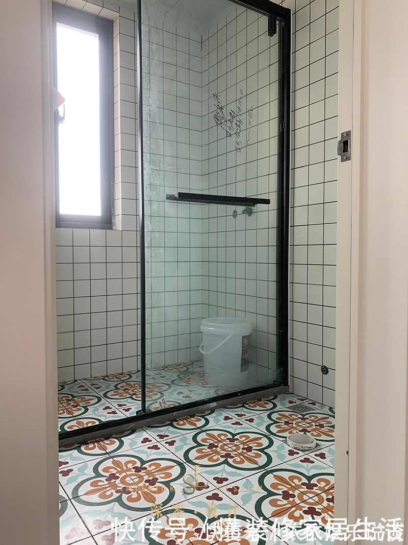 空间|99㎡装修坚持做一体化,该有功能区一个没少,空间反倒更敞亮了