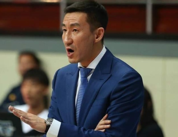 杨半伴|正式确定!冠军主帅加盟北京首钢,重返CBA赛场,出任球队老总