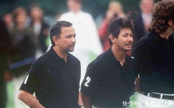文莱|文莱亲王不输古代帝王，后宫佳丽40人，每天花75万美金，钱从何来