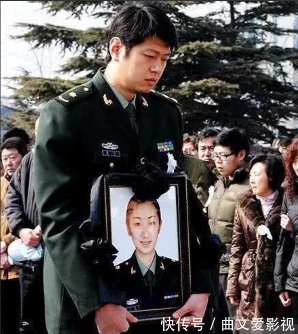 岳父母|游泳名将周雅菲:嫁给中国男篮莫科,同他一起当他前妻父母的孩子