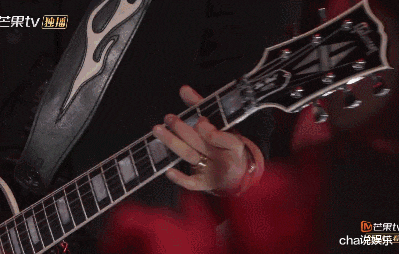 披荆斩棘的哥哥|《披荆斩棘的哥哥》：张淇爆红出圈，黑豹忙内冲鸭!