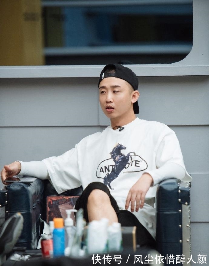 林志炫|《披荆斩棘的哥哥》:别盯着林志炫李响了,快乐才能敲开天堂之门