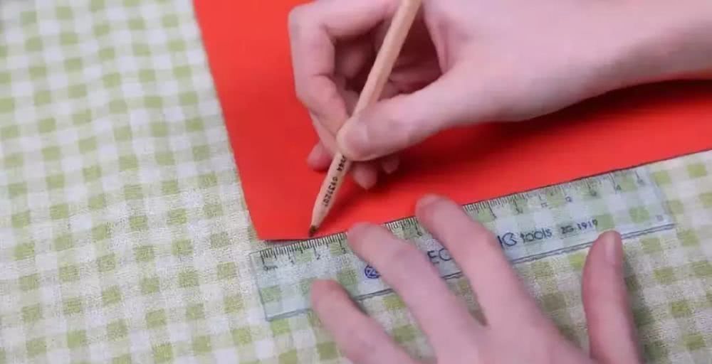 七色|和孩子一起制作七色彩虹挂件,挂在小房间,赏心悦目