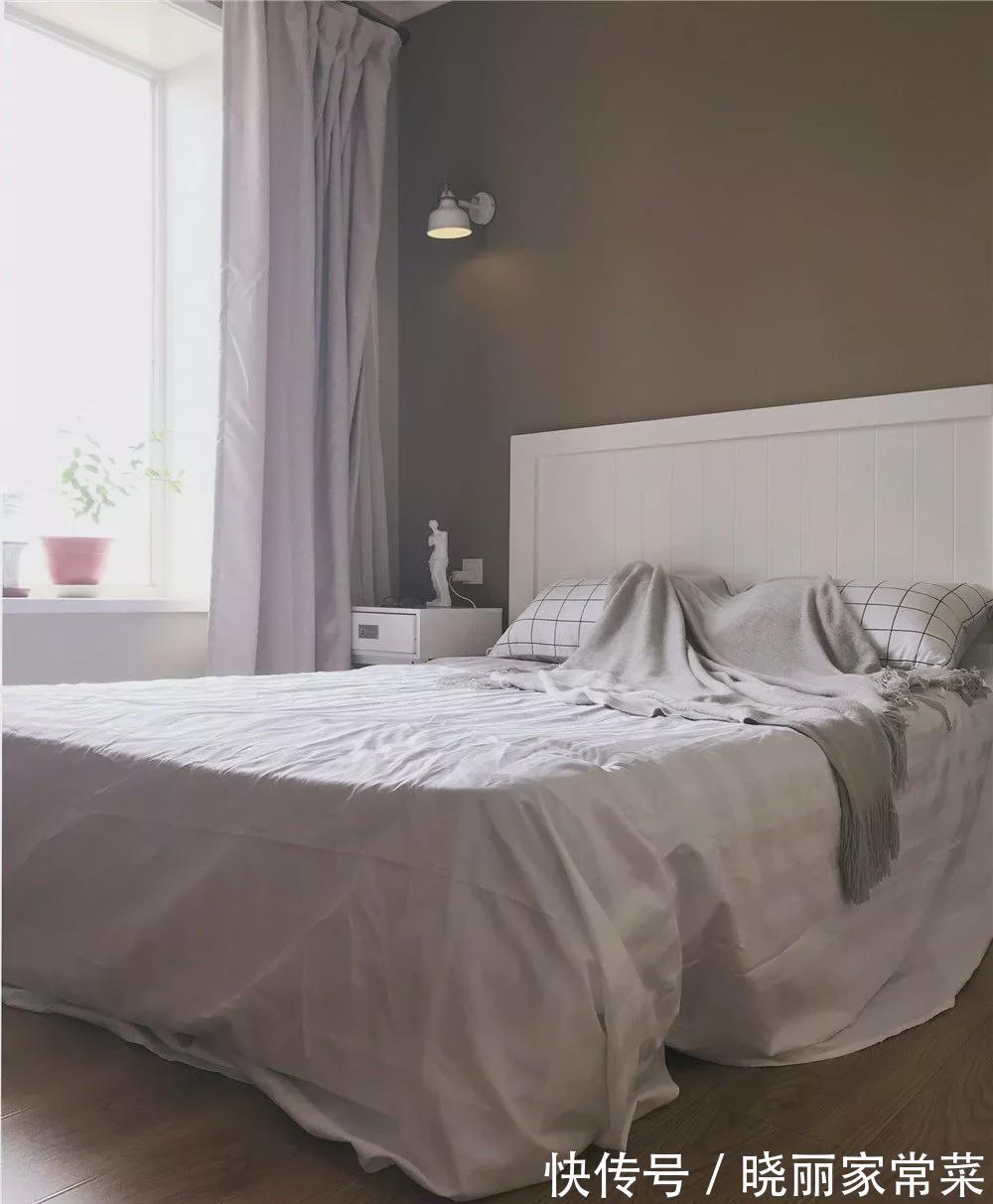 柜子|66平的轻奢风小户型二居室,简洁的基础上,客厅多了好些储物空间