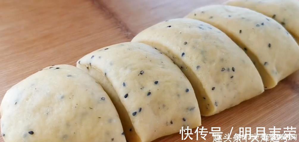 一碗面粉加5鸡蛋,不炸油条不蒸包子,比做馒头简单,比烙饼还香
