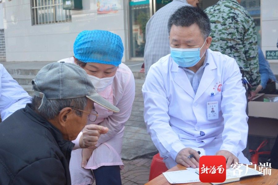 海口市人民医院“新年义诊” 送医送药到百姓家门口|我为群众办实事 | 海口市人民医院