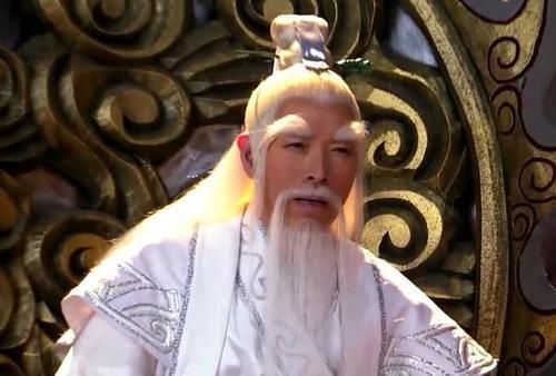 诛仙剑|通天教主有两件法宝，能毁天灭地，诛仙阵能削去元始天尊顶上三花