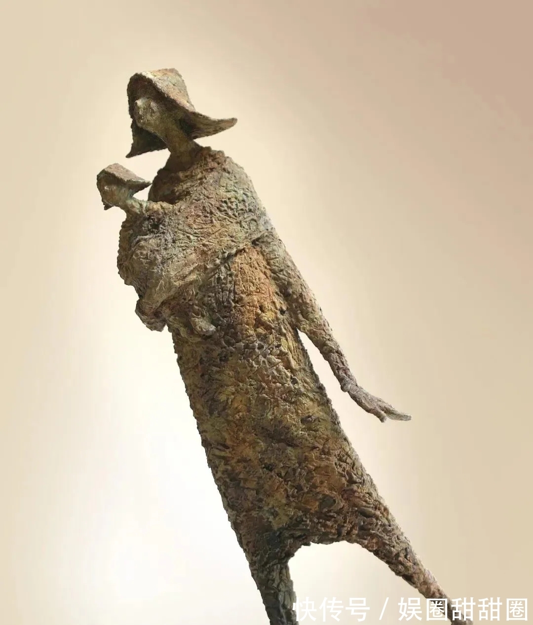 Quinn!Bob Quinn 和他的表现主义雕塑