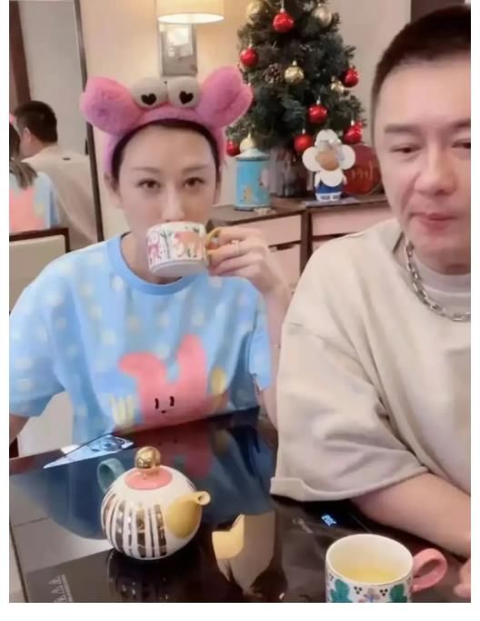 陈浩民夫妇区别化对待保姆和助理，剩下的饭菜给他们吃？