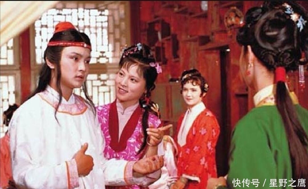 护花使者!晴雯被撵的生死关头,贾宝玉为何袖手旁观,并狠心称:就当她死了