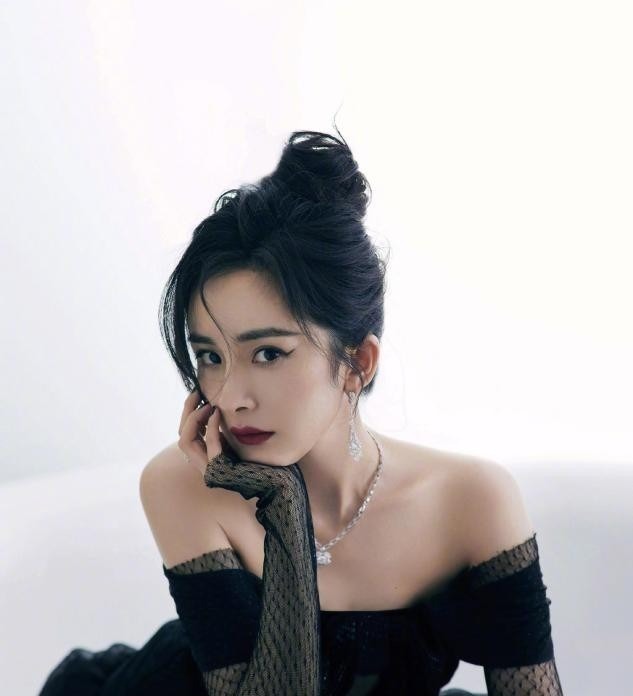 脸部 别再披头散发了!这4款“发型”才够美够撩人,总有一款适合你