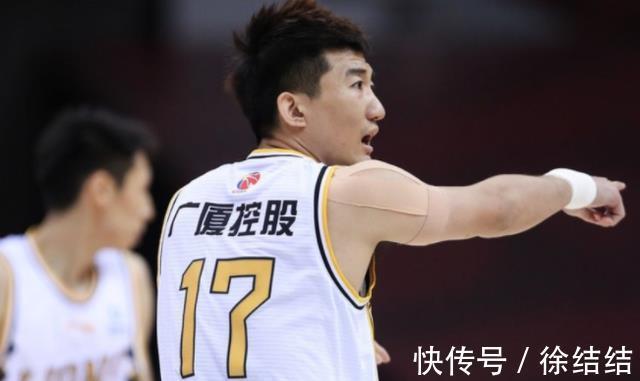 中国男篮|CBA国手耍大牌!热身赛被裁判驱逐出场 表现让人失望