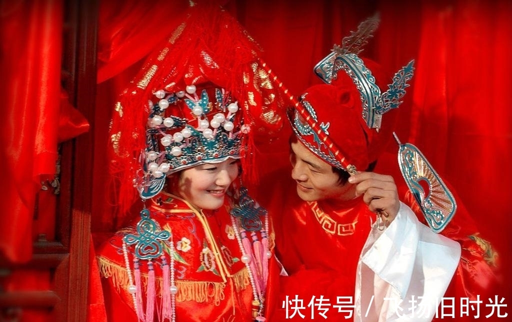 老叟$新聊斋|书生赴河神宴,爱上河神美貌侍女,金榜题名后娶回娇妻