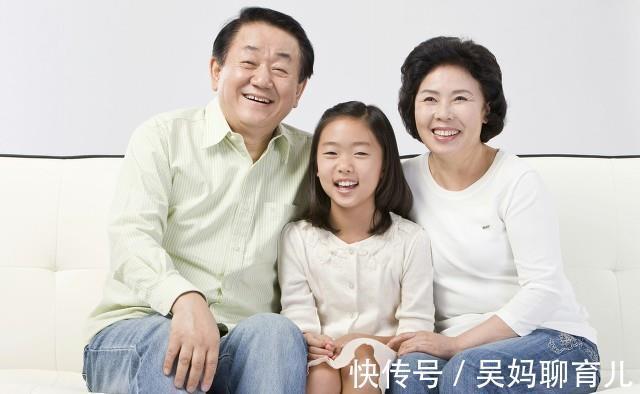 隔代亲|爷爷奶奶隔代亲,小孙女暑假两月喂胖20斤,肥胖导致早发育