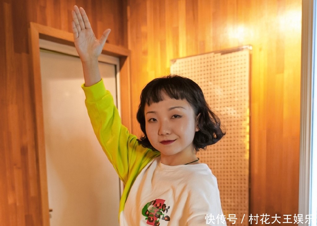 好可爱!《接招吧前辈》辣目洋子和丁程鑫相见,弟弟开口辣子姐