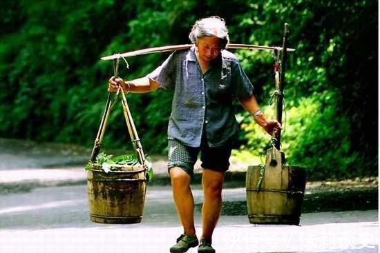 华夏文明&西方学者:全世界只有中国和外国之分,因中国人的信仰我们做不到