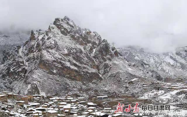 白雪遇春花，四月的迭部爱了爱了