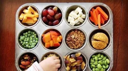 27块买了2个奶酪棒,孩子撕开一看家长气愤,超市你联系厂家吧