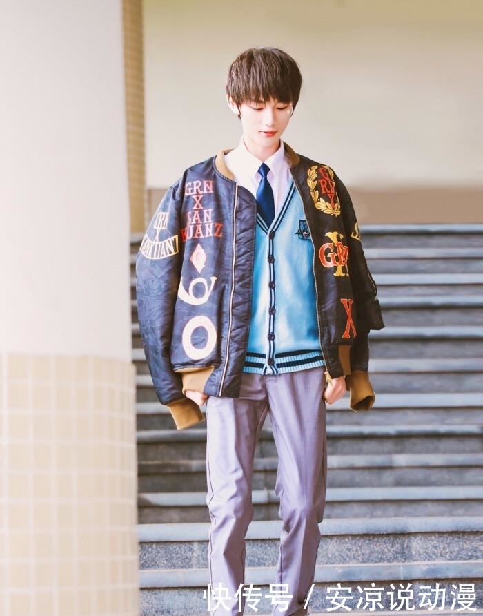 网曝丁程鑫成《快本》主持人时间,时间长达五年,何炅又力捧新人