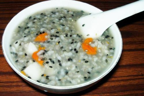 豆浆机|补药一堆不如黑芝麻一把,少有人知的最佳吃法,帮你治好4种病