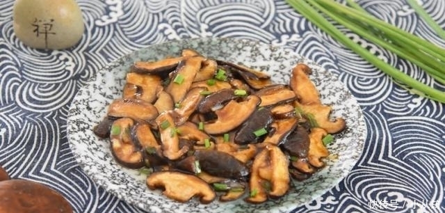 蚝油|“蚝油”是一开始就放,还是最后放?大厨:放对了鲜10倍!