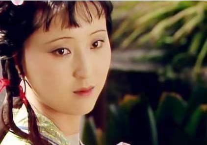 红楼梦林家和贾家的差距有多大几件大毛衣服露出冰山一角