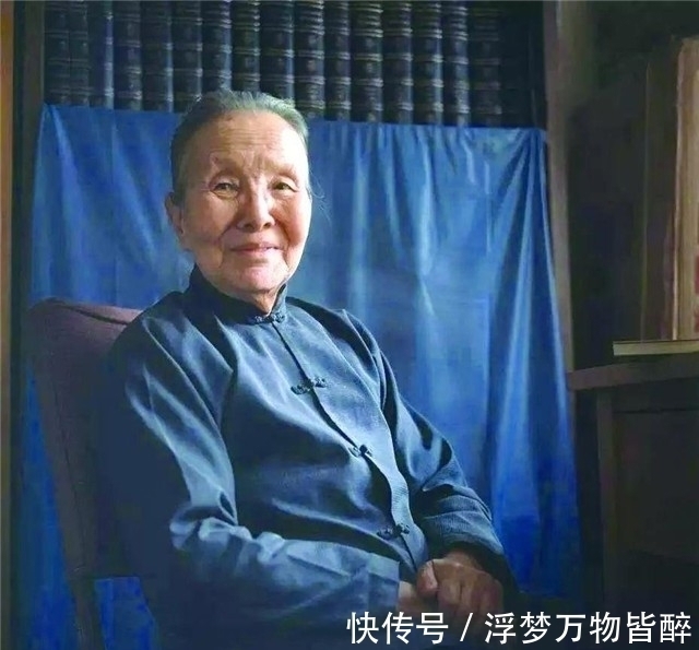 张爱玲$鲁迅瞧不起她,林徽因怼她连张爱玲也讽刺她,为何都看不惯冰心