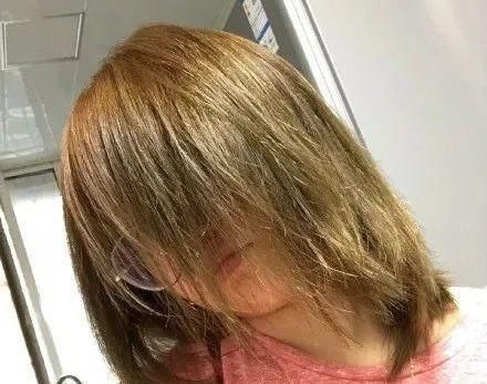 人生第一次|千万不要自己在家染发别怪没提醒你,否则后悔都来不及了