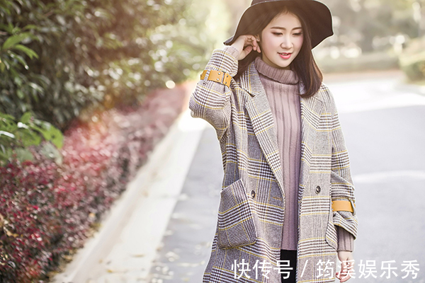 玉石@女性戴银手镯好,还是玉手镯好?戴左手好,还是右手好?