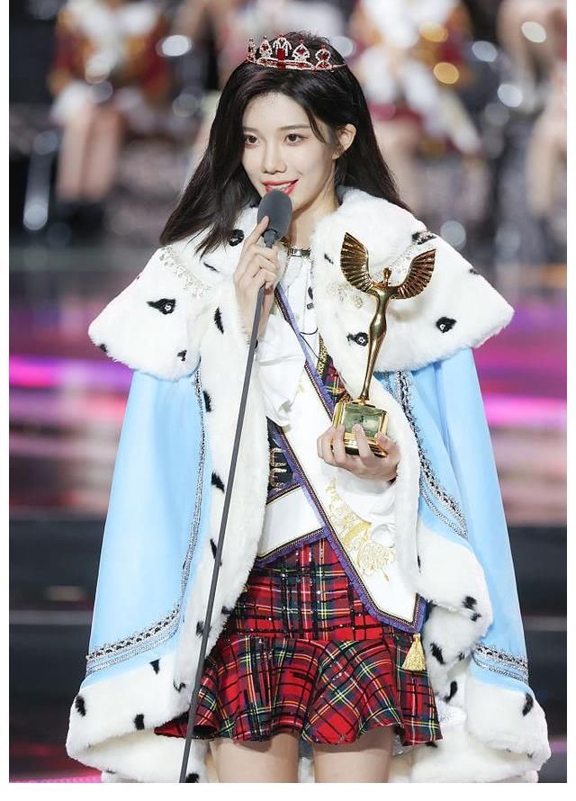 沈梦瑶|SNH48 GROUP人气总决选孙芮夺冠 集体唱团歌画面感人