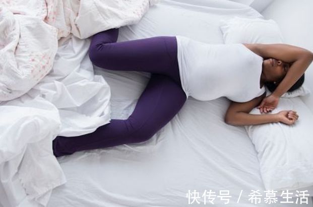 孕妇晚上睡觉时,若出现3个情况,尽量别大意,尤其是胎梦不断