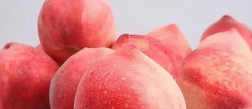 滋阴|女性到了中年,推荐常吃3种食物,养护血管,滋阴降火,延缓衰老