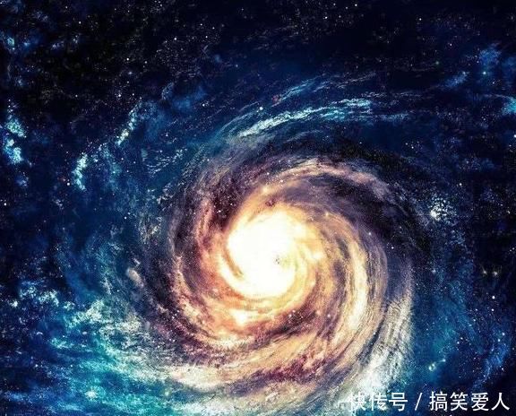 银河系中恒星最密集的地方，这里是太阳系附近恒星密度的7200万倍