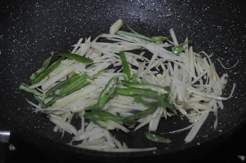 硫磺味|白酒“最怕”的解药,家家都有却没人在意,酒前吃点能千杯不醉!