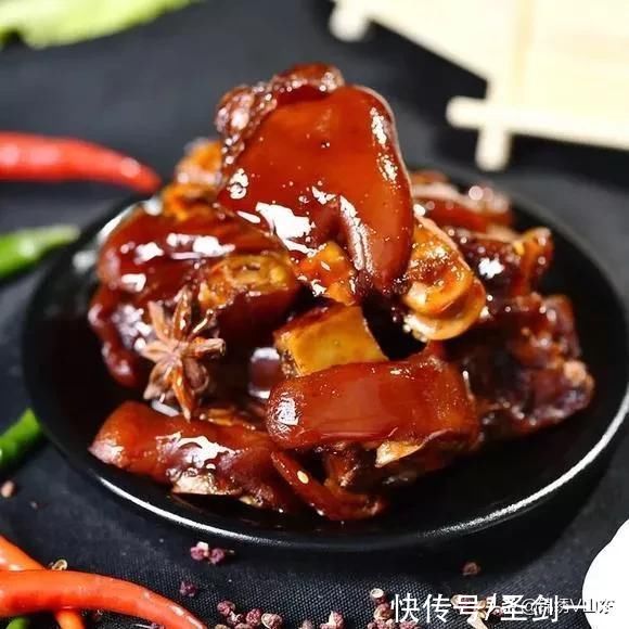 年夜饭这34道硬菜,我家年年都得有,寓意好味道香,颜值高实惠