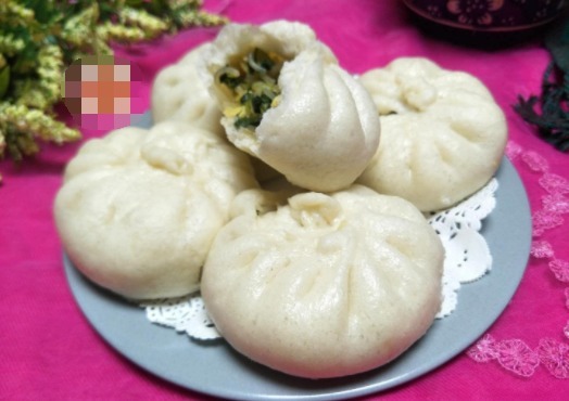 最喜欢吃的素包子,做法简单,比肉包子更营养,更美味更好吃