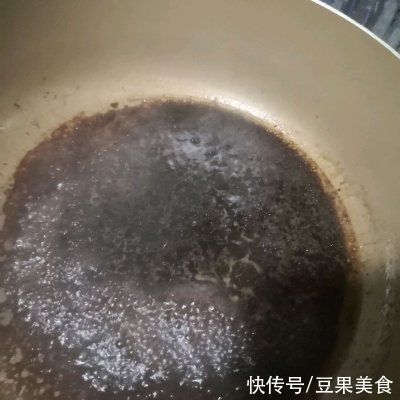 绵白糖|我这样做梅菜扣肉，家人都爱吃
