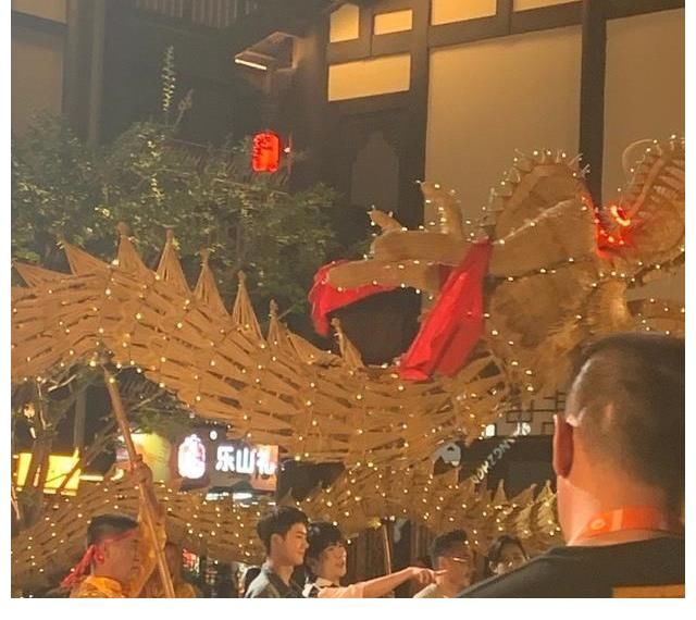 天天向上|收视率只有0.3的《天天向上》，因追星竟然拍出清明上河图