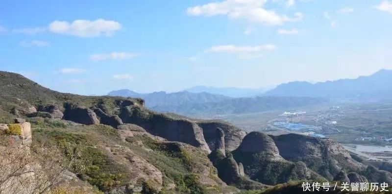 红照壁|承德双桥：鸡冠山上有金鸡，飞进了避暑山庄门前的影壁墙里